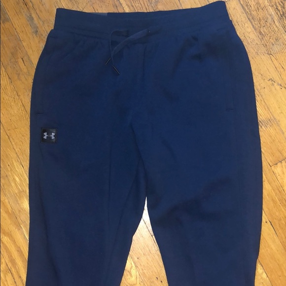 navy under armour joggers